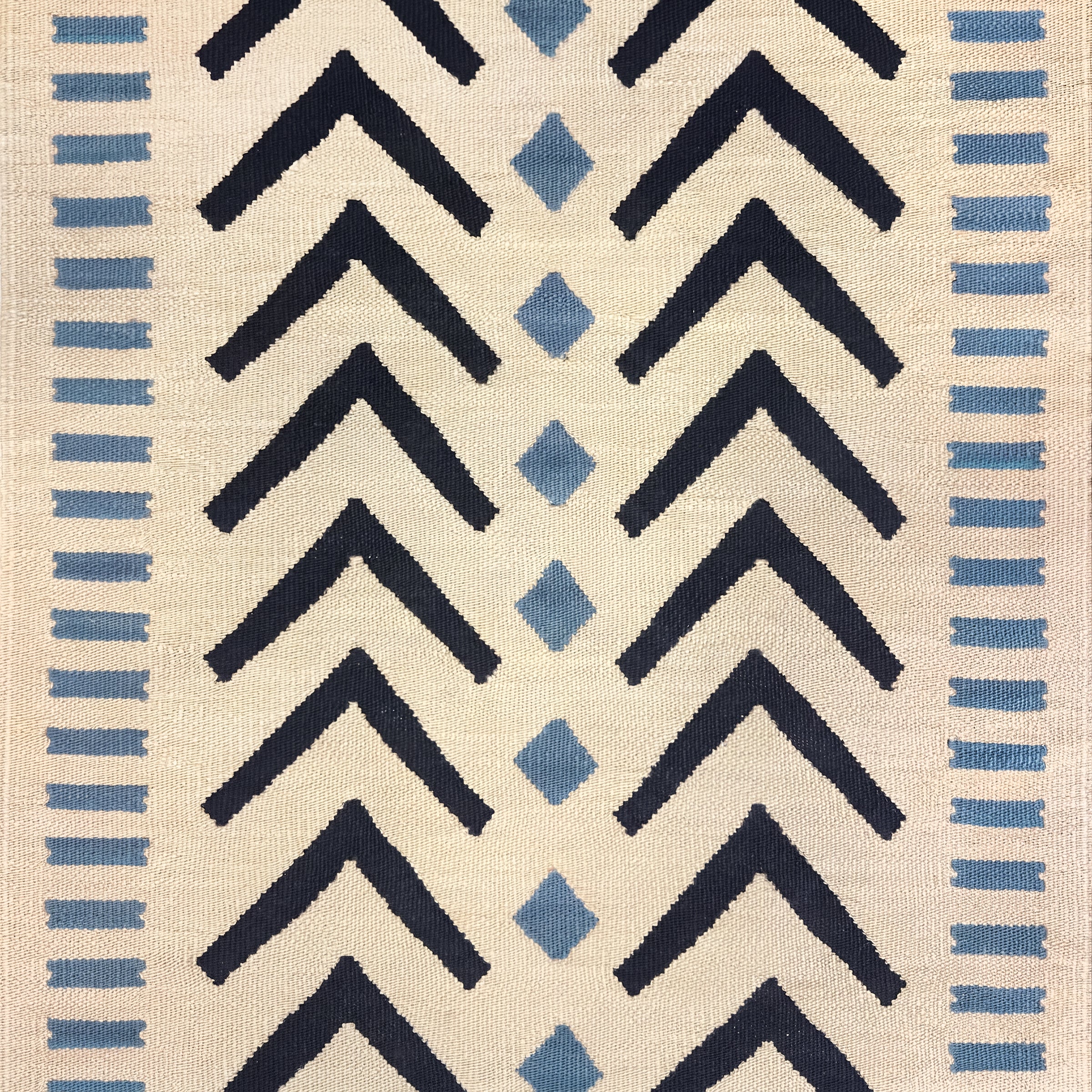 Itzel Sky Blue