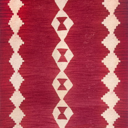Fortis Raspberry Rug